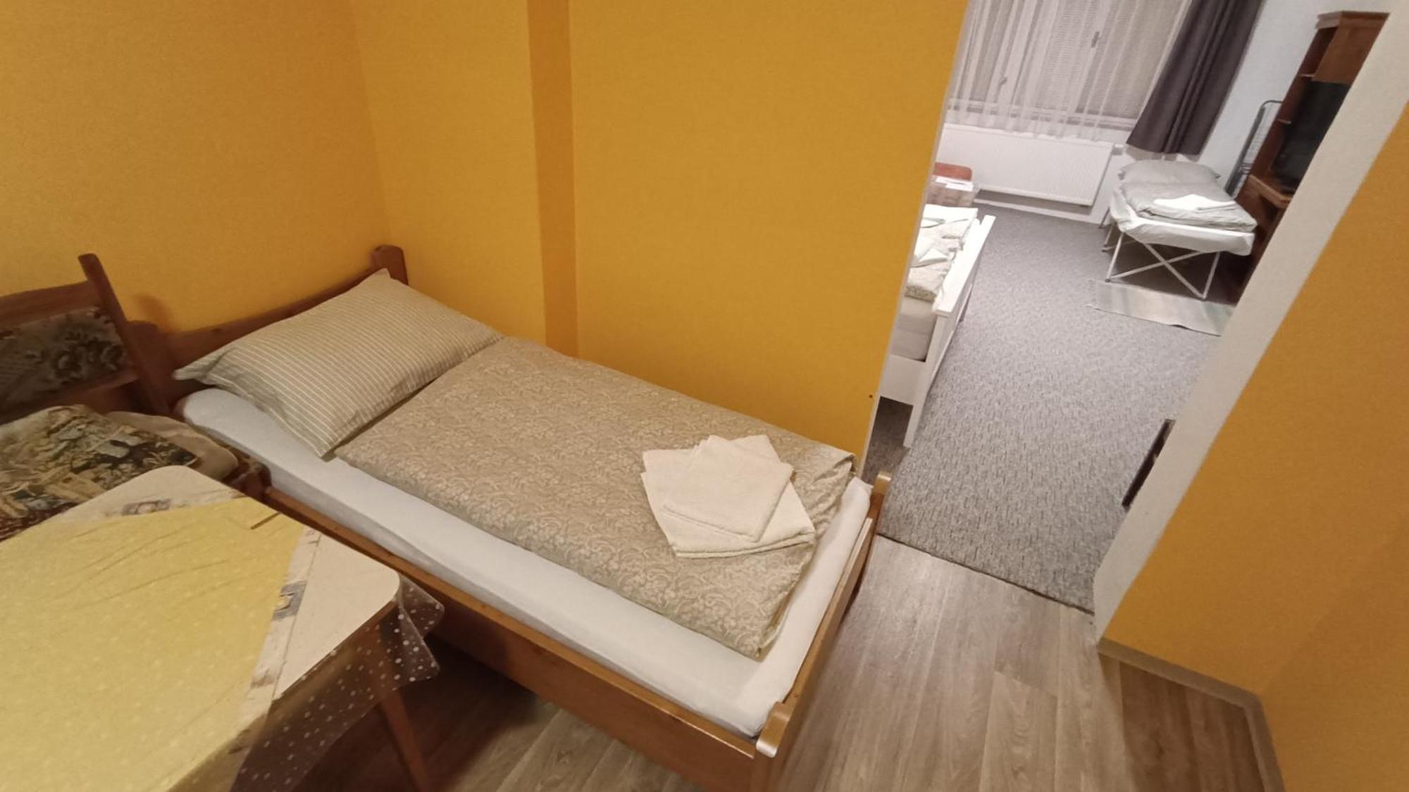 Apartman Horni Slavkov Hodinarstvi エクステリア 写真