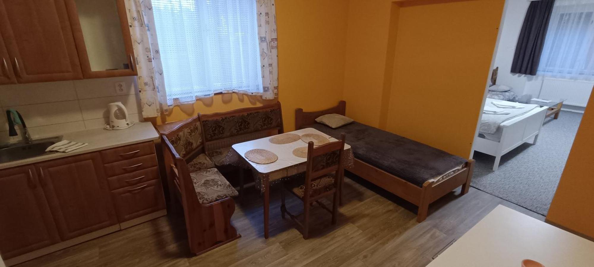Apartman Horni Slavkov Hodinarstvi エクステリア 写真